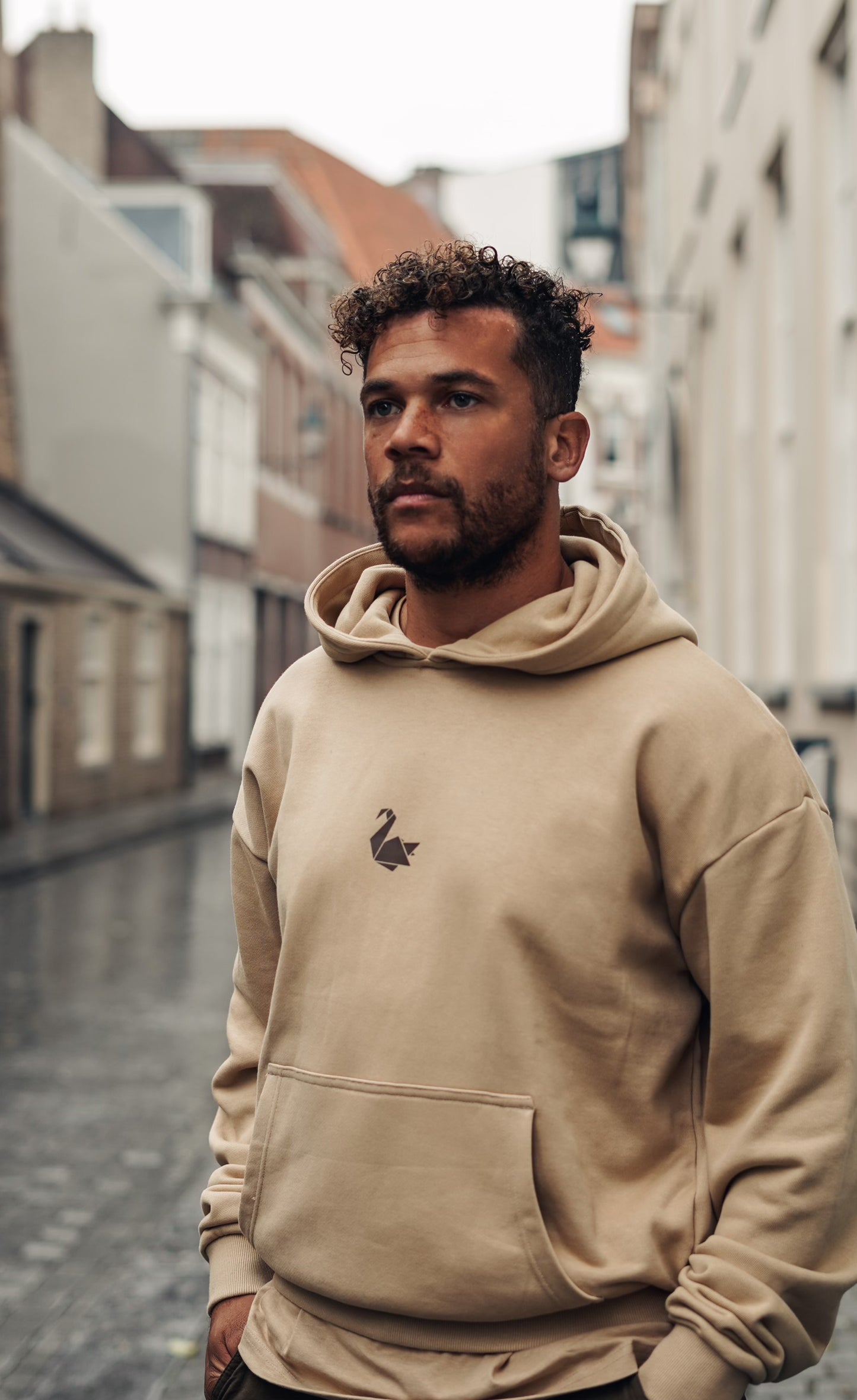 The Family Label Hoodie Unisex | Beige/Brown - Swanlife Fashion